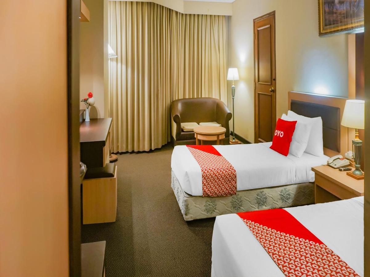 Oyo 3967 Hotel Pantai Wisata Makassar Eksteriør billede
